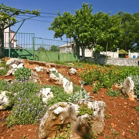 別荘 Holiday Istrian House Valter Orihi