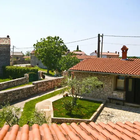 Holiday Istrian House Valter Orihi